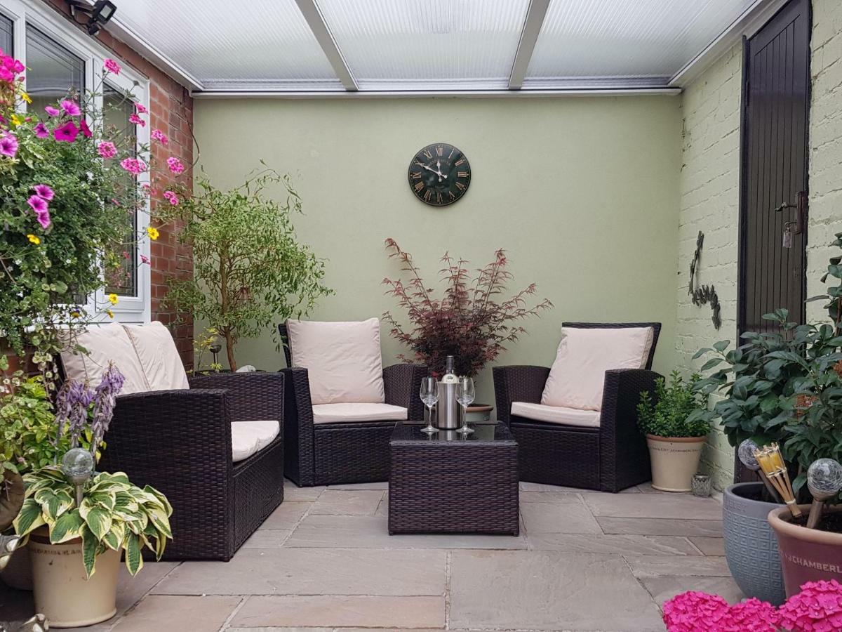 Courtneys Of Gynn Square Bed & Breakfast Blackpool Eksteriør bilde
